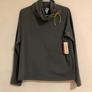 NWT NEW BALANCE ATHLETIC SWEATSHIRT